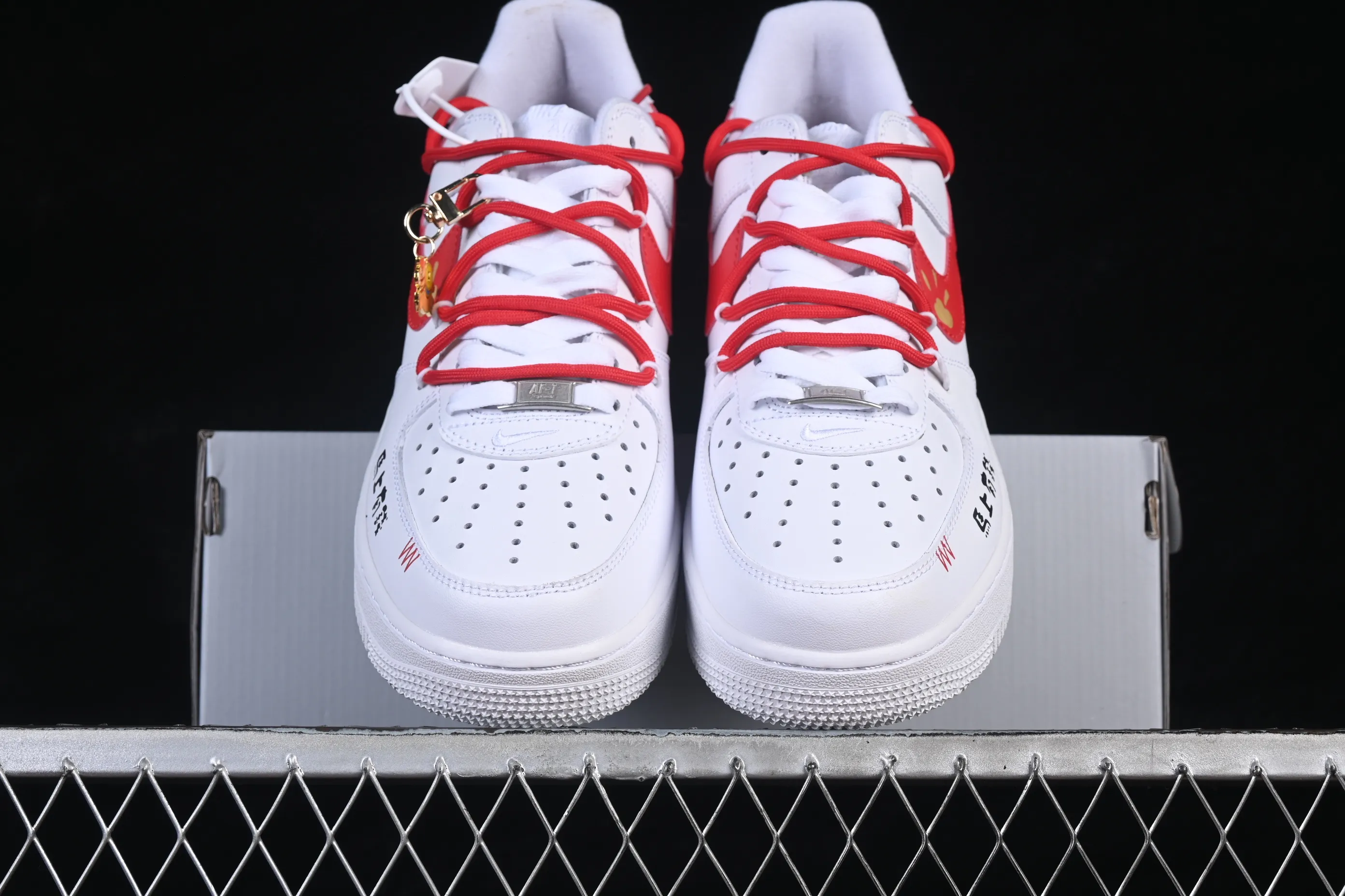 All Categories Nk Air Force 1 Air Force Series Nk Air Force 1 Low Air Force Low Nike Air Force 1'07 Low Get rich soon in the Year of the Horse Air Force 1 low-top casual sneakers CZ0270-102